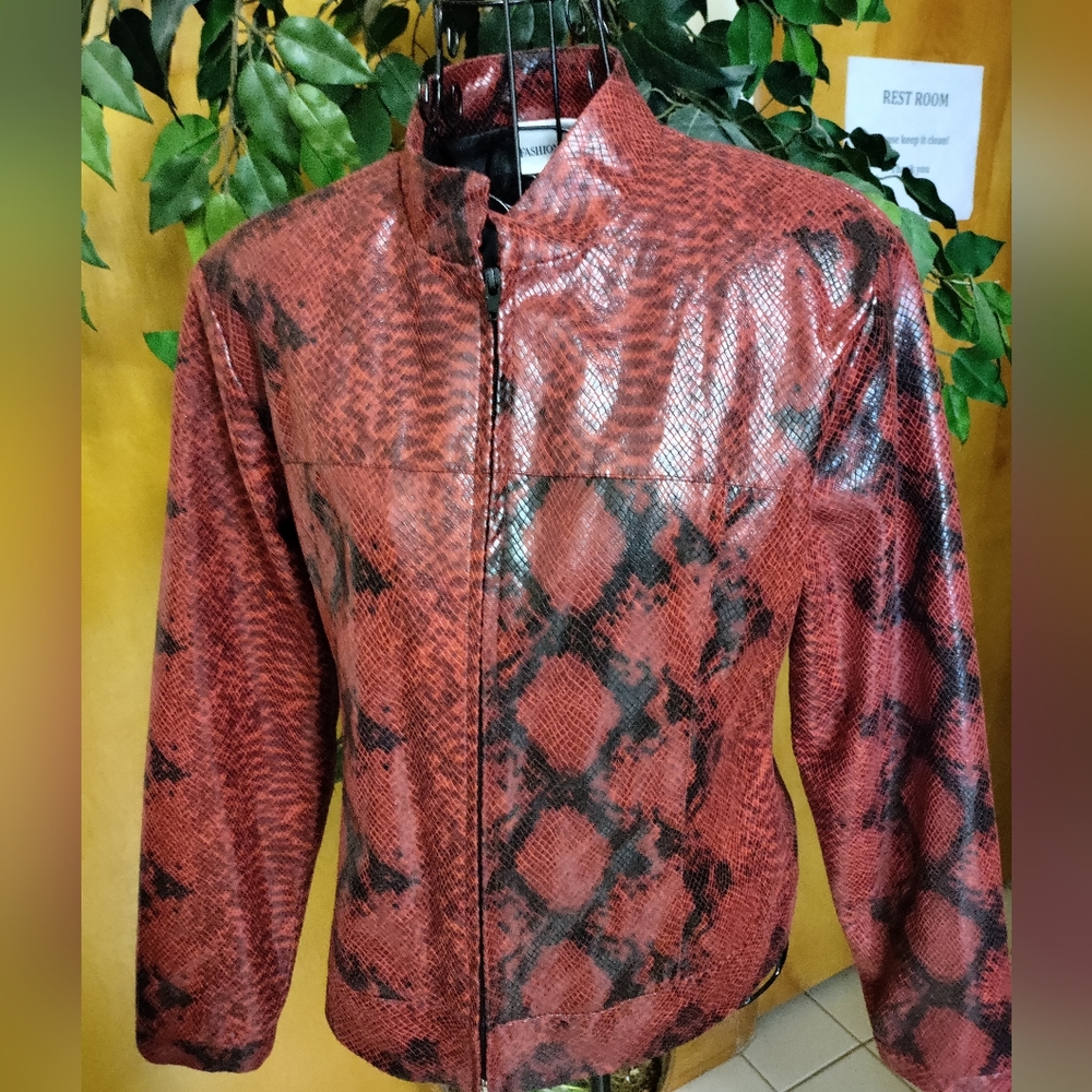 Women's jacket